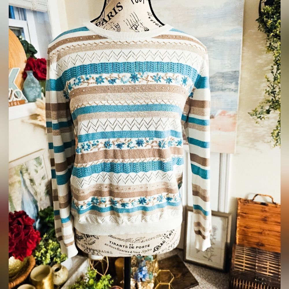 VTG Alfred Dunner Grannycore Acrylic Blend Embroidered Sequins Sweater.
